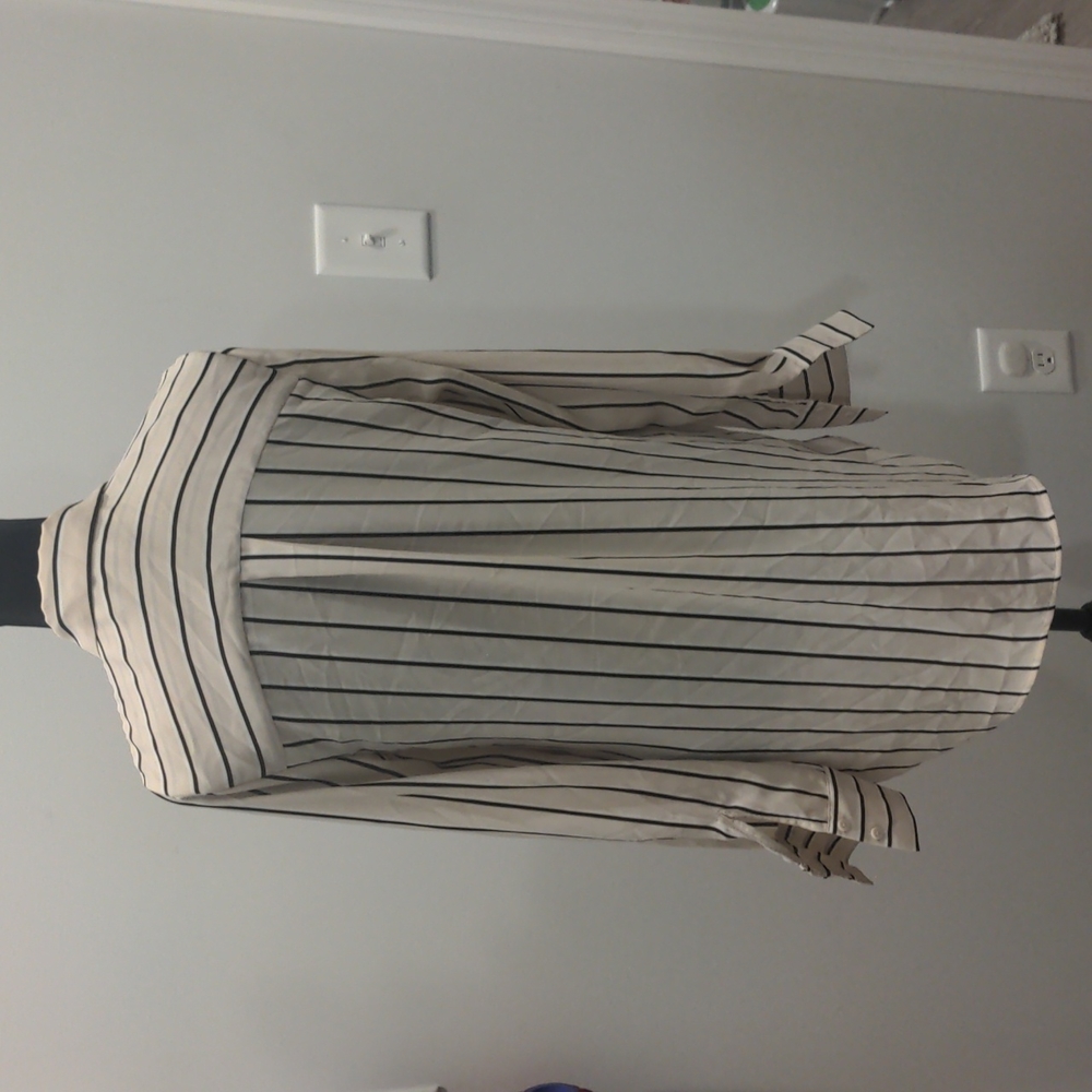 H&M - Picture 2 of 7